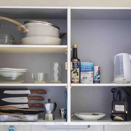 Urban Oasis With Queen Bed And View Be-32 チューリッヒ