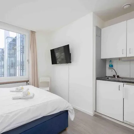 Urban Oasis With Queen Bed And View Be-32 * Цюрих